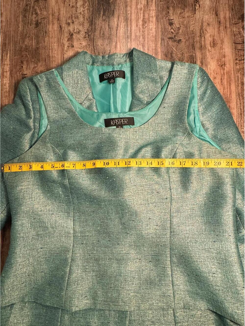 Kasper Women's Three-Piece Skirt Suit in Teal Tweed - Picture 5 of 8